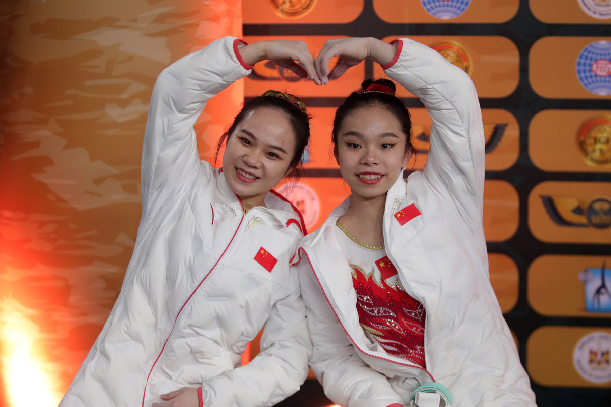 China makes 1-2 in uneven bars at Cairo Gymnastics World Cup