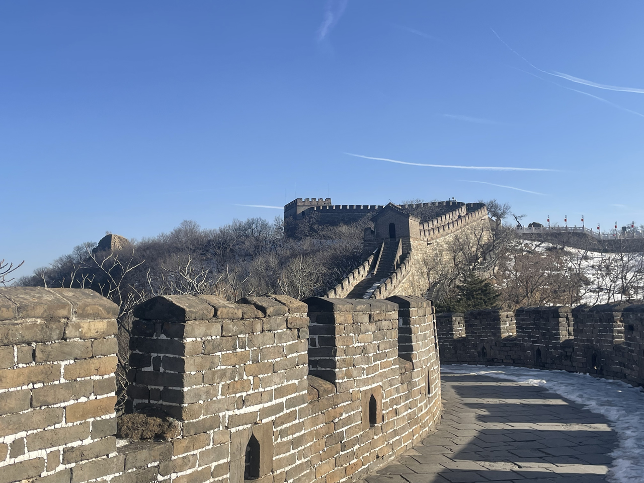Which section of the Great Wall is referred to by the proverb “He who has never been to the Great Wall is not a true man”?(图1)