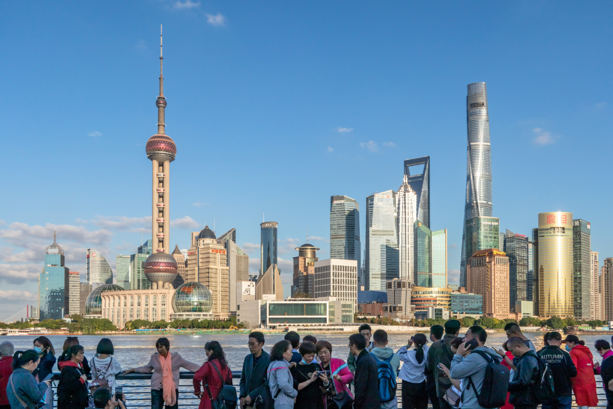 Top international fashion brands debut new collections as a vote of confidence in China