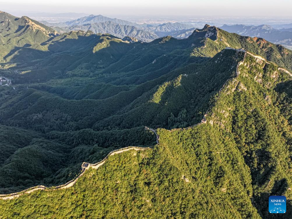 Aerial view of Great Wall in Beijing(图5)