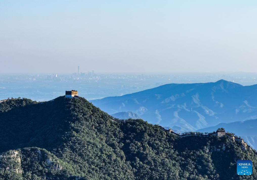 Aerial view of Great Wall in Beijing(图8)