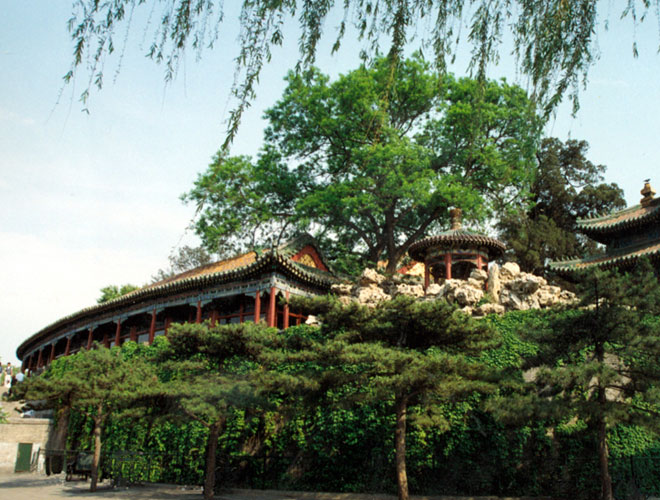 The Round City (Tuancheng), originally an islet in Taiye Lake