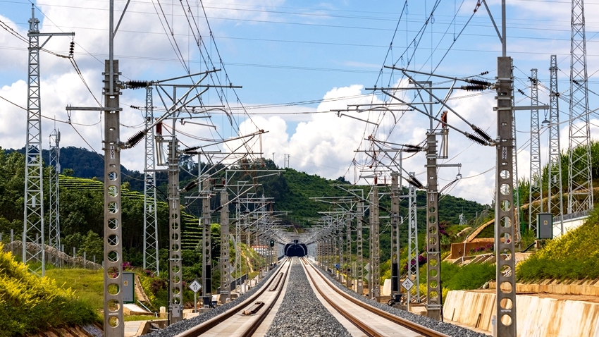 Cant-miss attractions along the China-Laos railway: China section(图1)